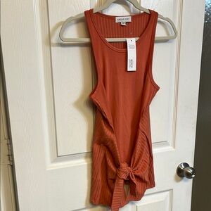 COPY - Amour Vert Sleeveless Coral Spring/Summer Top